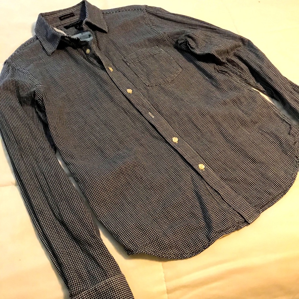 Banana Republic men’s dress shirt